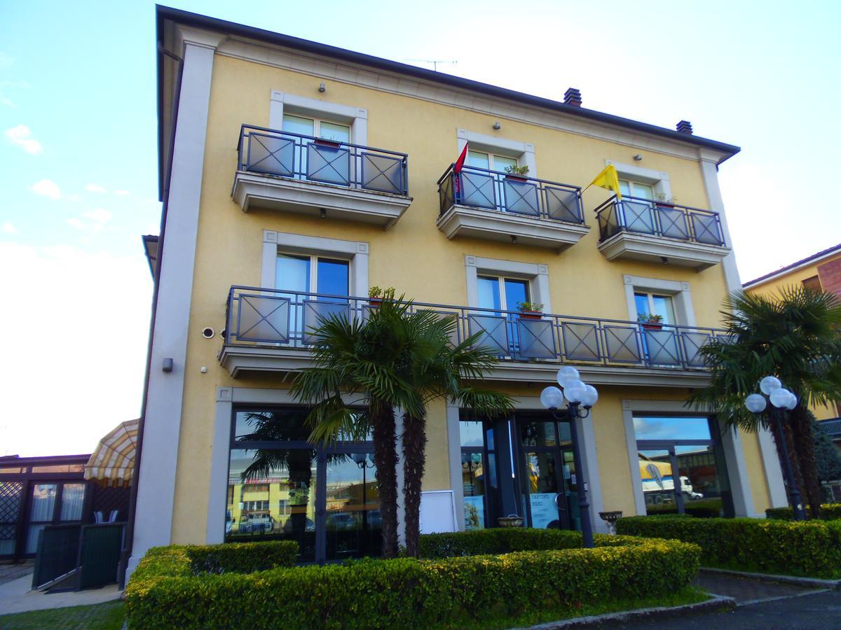 Albergo Sirena Bazzano المظهر الخارجي الصورة